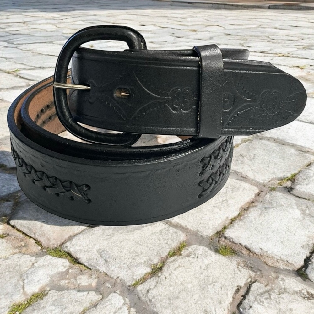 Vtg Mens Belt Black Leather
38 Handcrafted Mexico
Cowboy Rodeo Western 1.5"